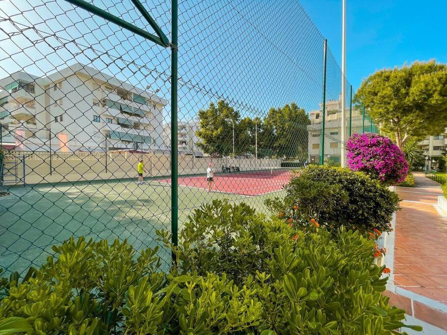 Seafront Apartment With Direct Access To The Beach Torremolinos Exterior foto